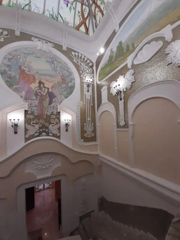 "Московский модерн в Пушкино". Частный особняк.