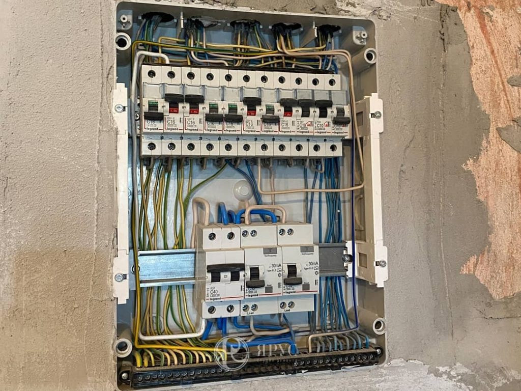 Ремонтные работы