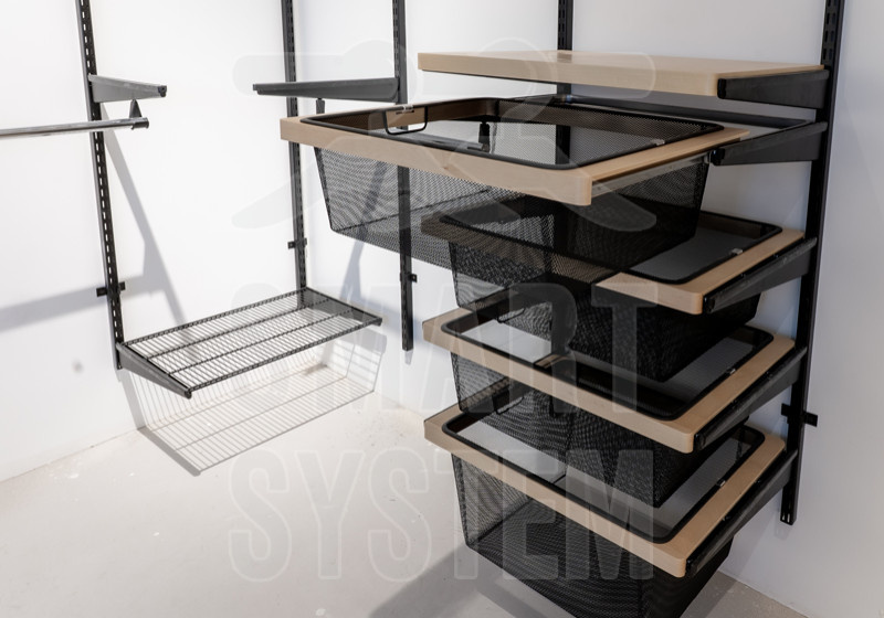 Среднерогатская ул, д.11 (Aristo)