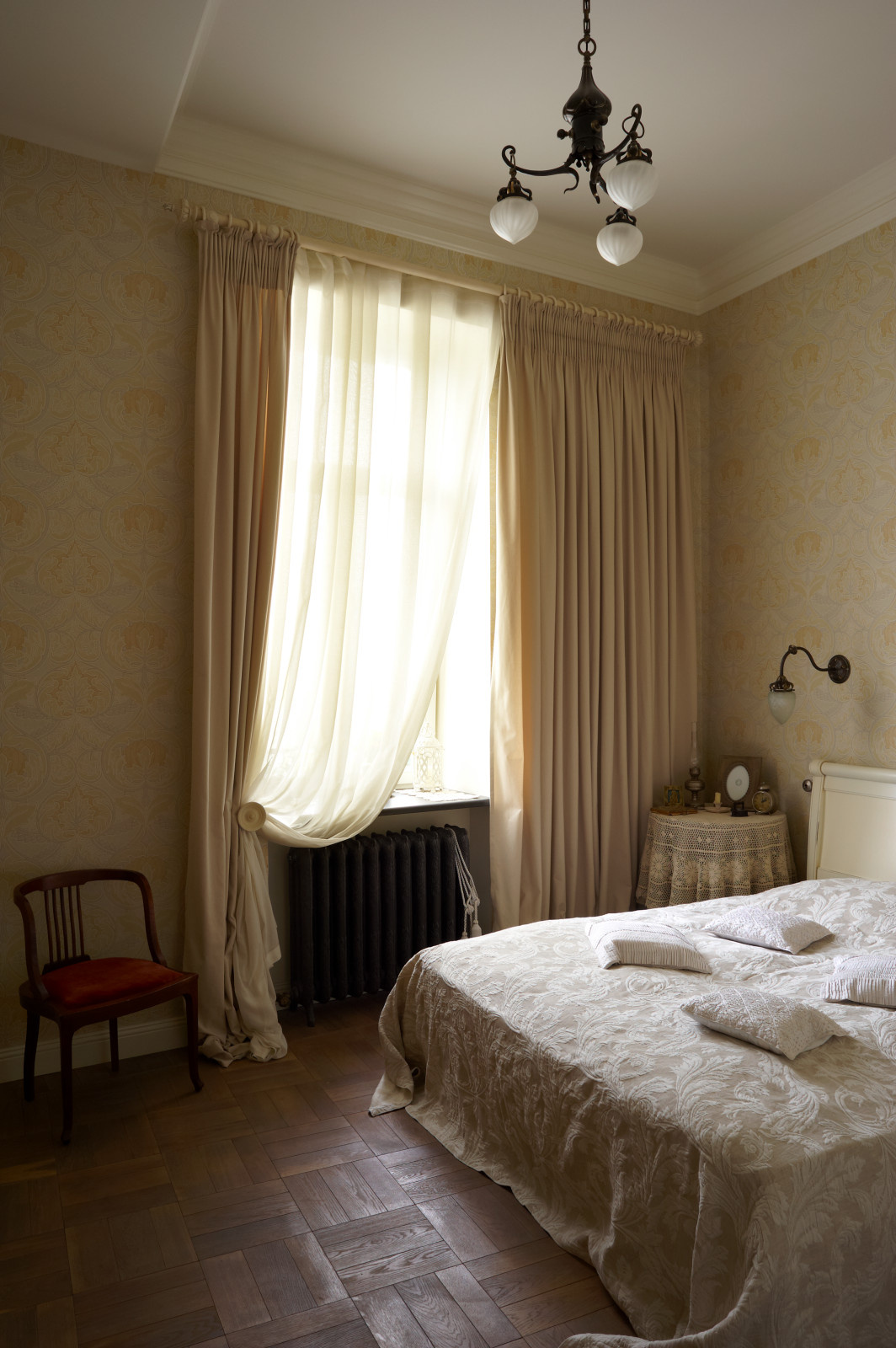 Интерьер спальни