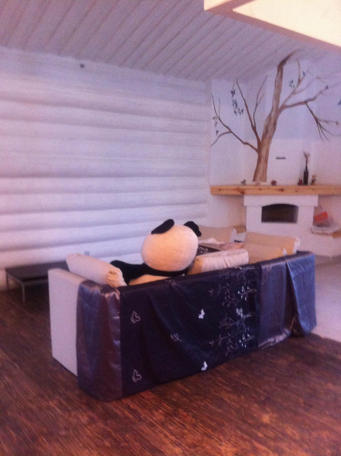 Деревянный дом-дача  ручной рубки