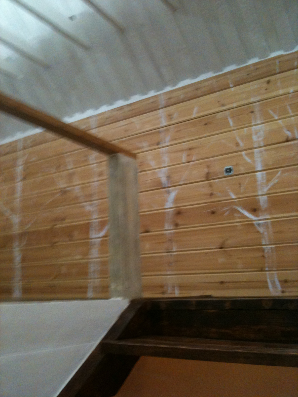 Деревянный дом-дача  ручной рубки