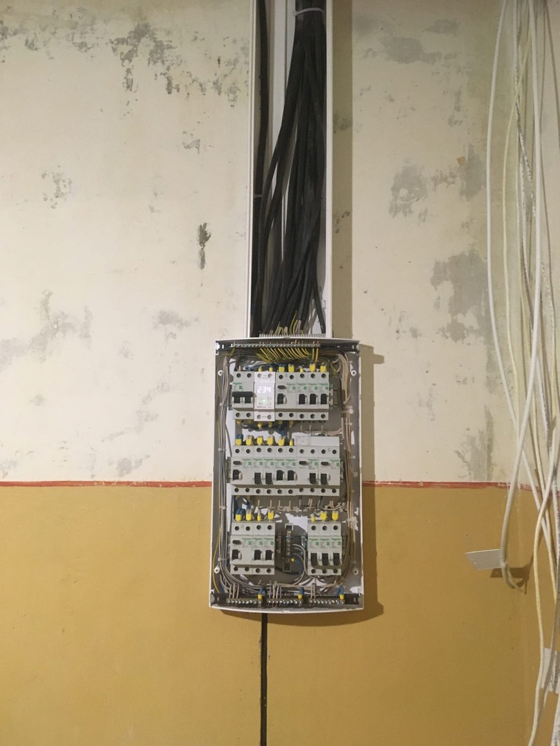 Черновой монтаж 3-х комнатной квартиры