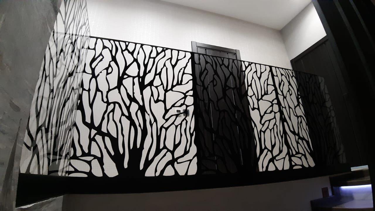 Лестничное ограждение + настенная панель