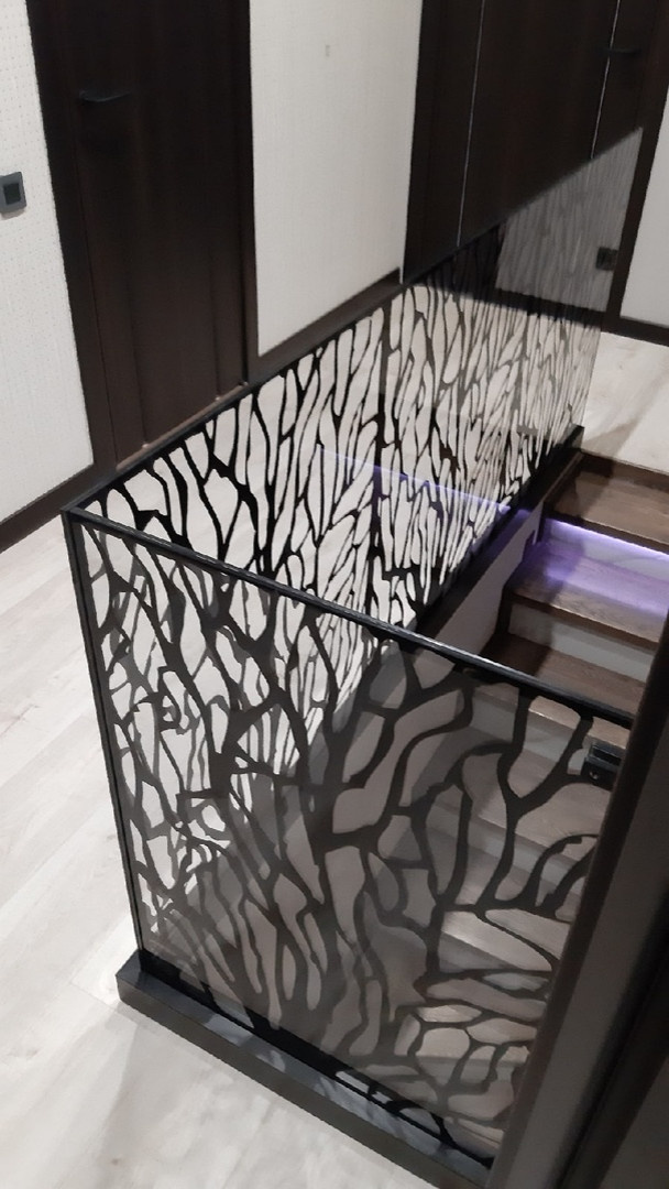 Лестничное ограждение + настенная панель