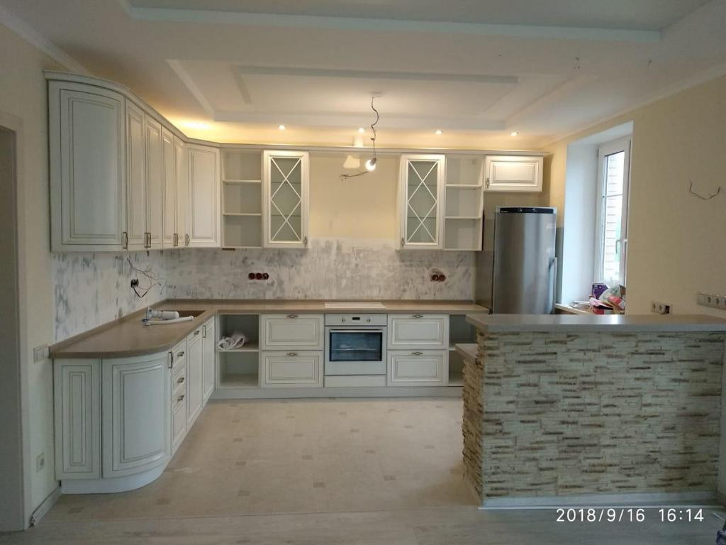 Кухонная мебель