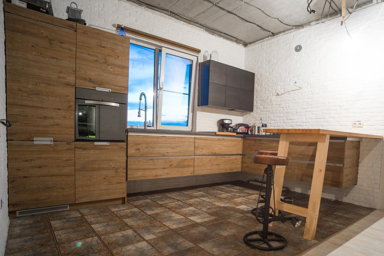 Кухонная мебель