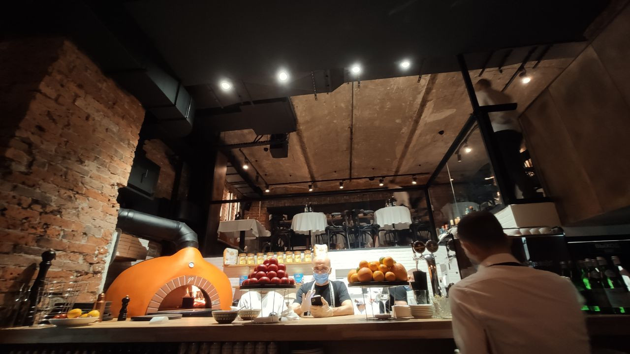 Пицца печь Valoriani для ресторана Solo Pizza & Pasta