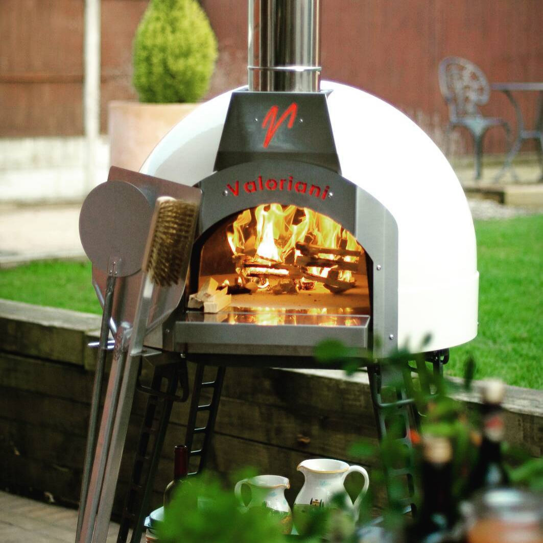 Современные помпейские печи - металл и шамотный камень