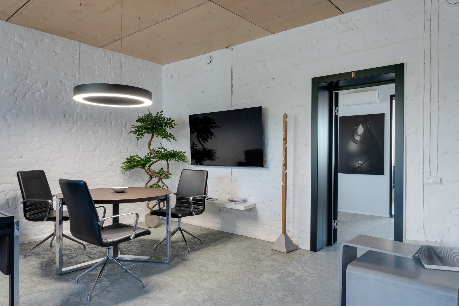 Интерьерная съемка офиса нефтяной компании