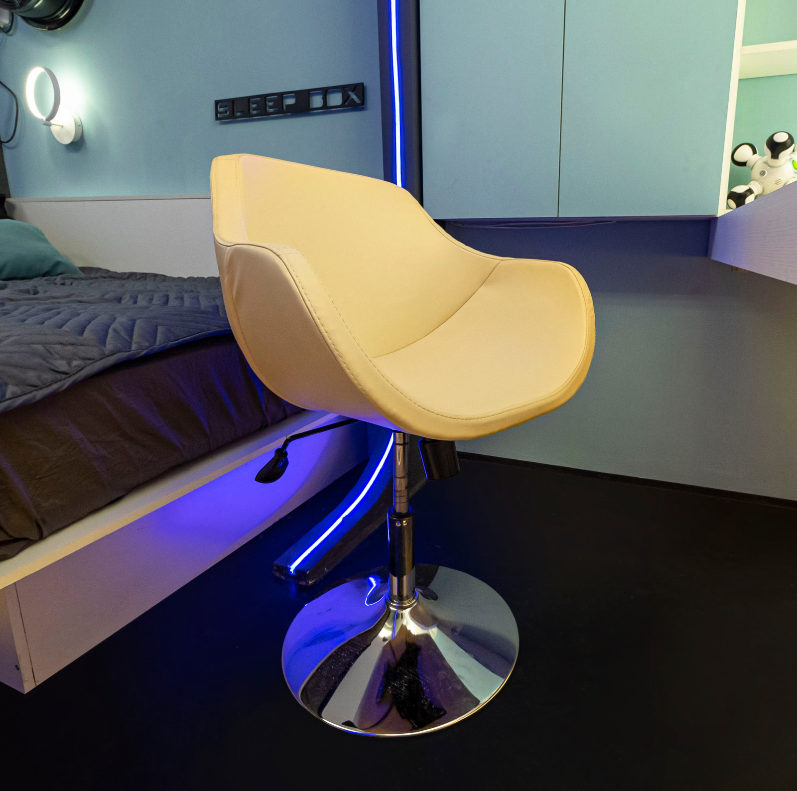 Битва дизайнеров стул GRUPPO 396 Квинт