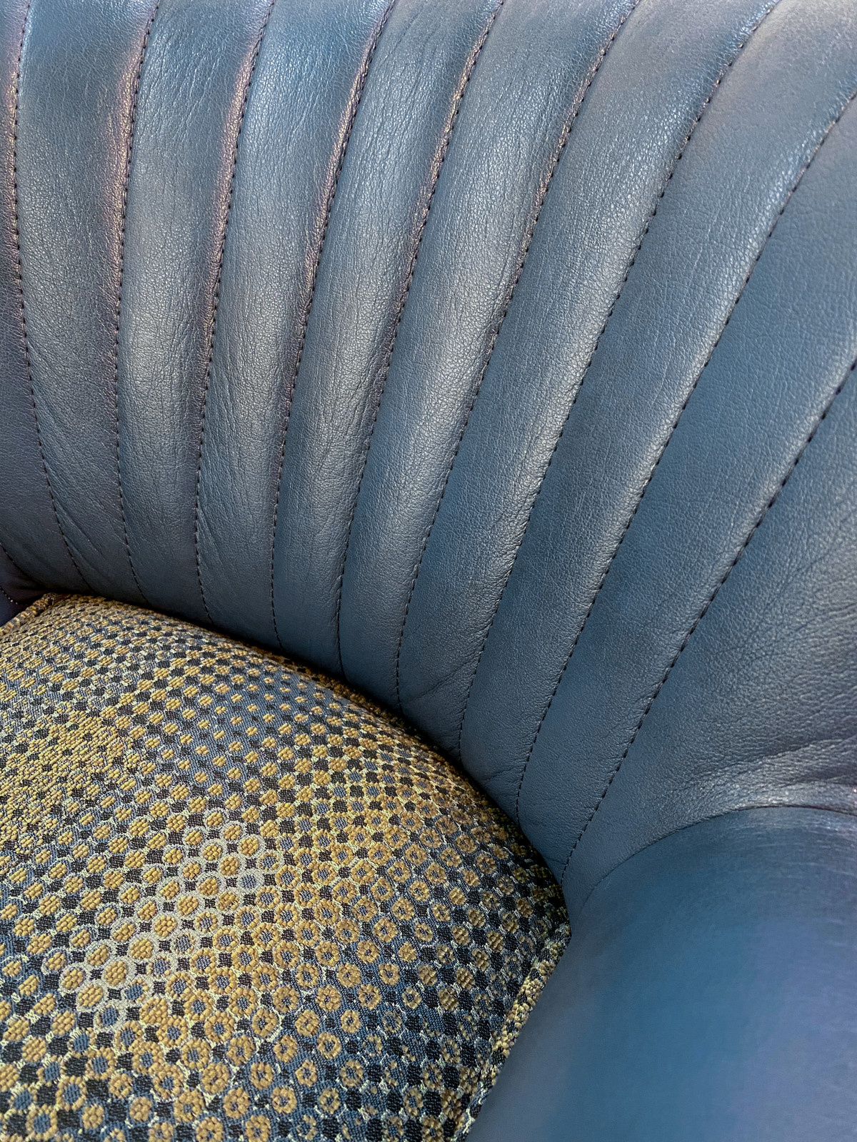 Битва дизайнеров ТНТ, Стул Gruppo 396 Свейн