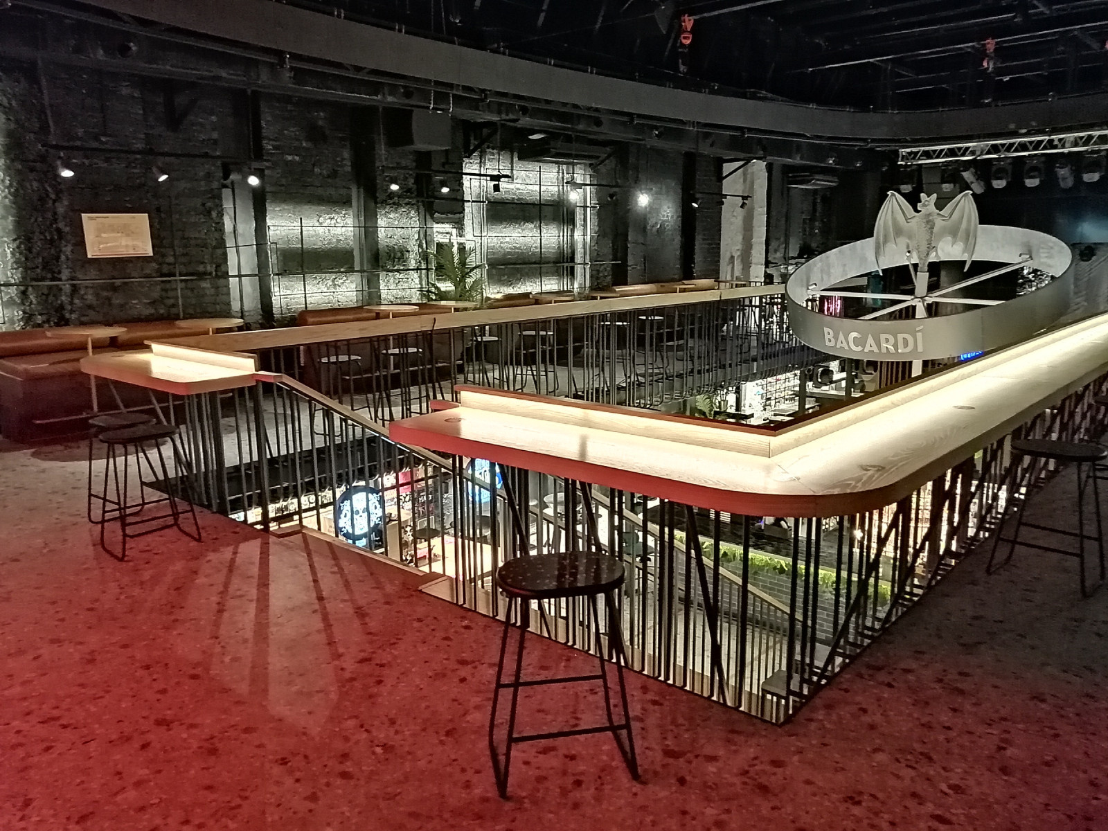 Papa Barvillage Moscow