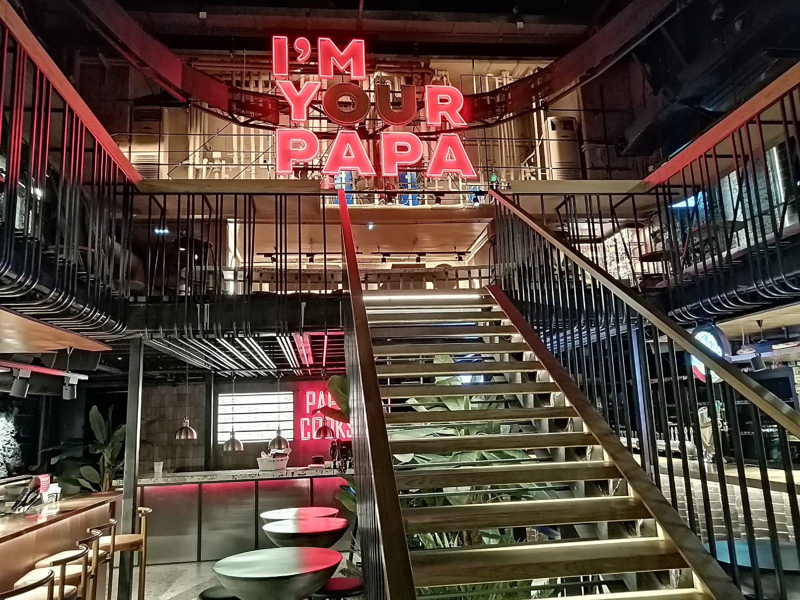 Papa Barvillage Moscow