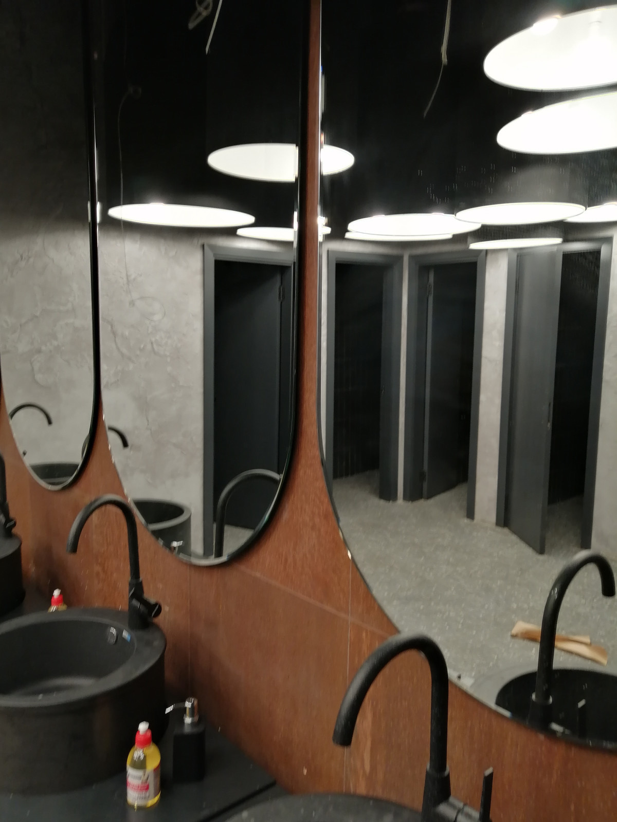 Papa Barvillage Moscow