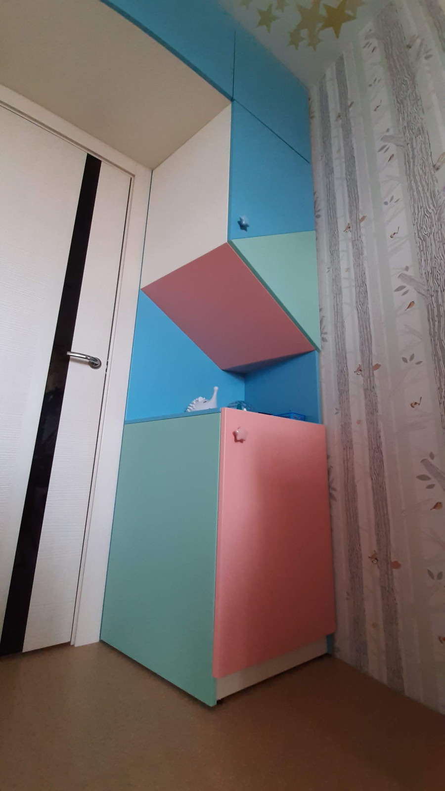 Разноцветная детская