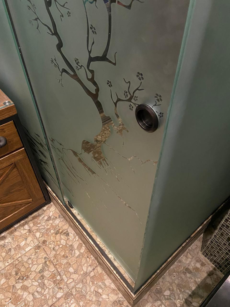 Душевая перегородка