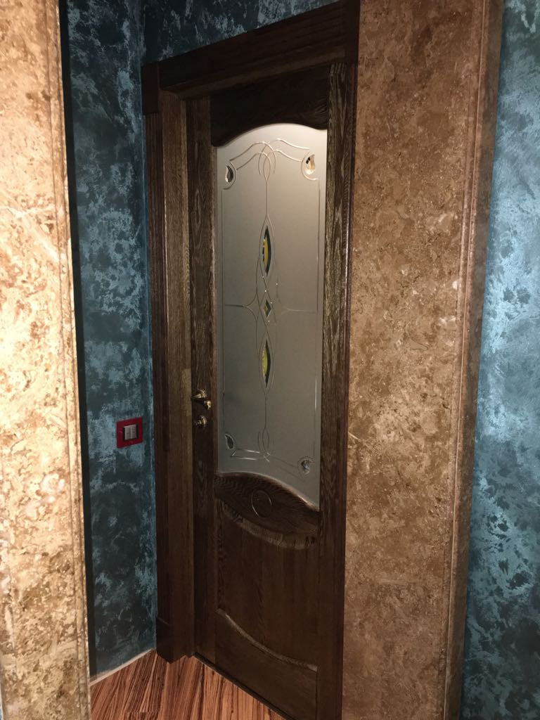 Классические двери из массива дуба