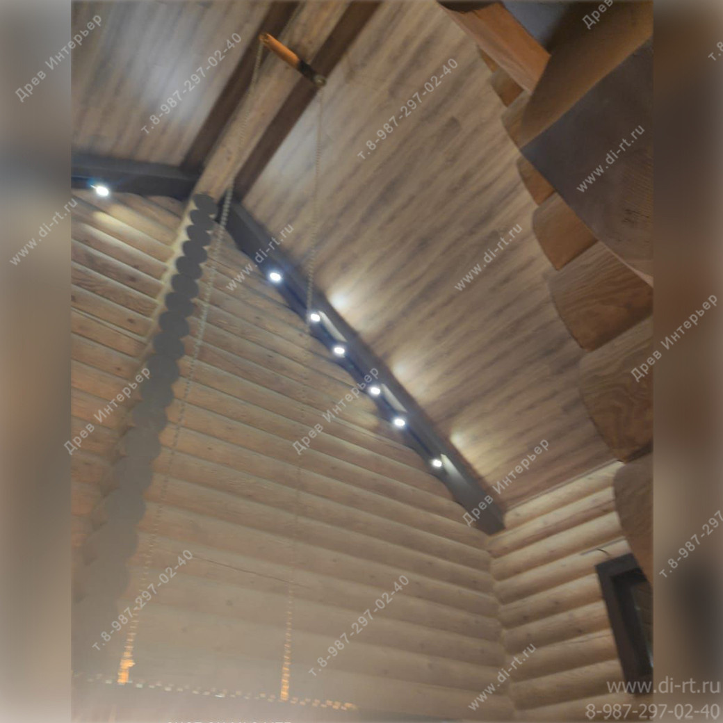 Отделка дома. Кухня. Лестница. Потолочные балки.