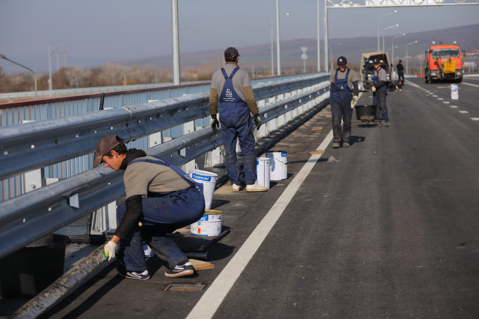 Обложка проекта: Реконструкция и реновация дорожных мостов и путепроводов