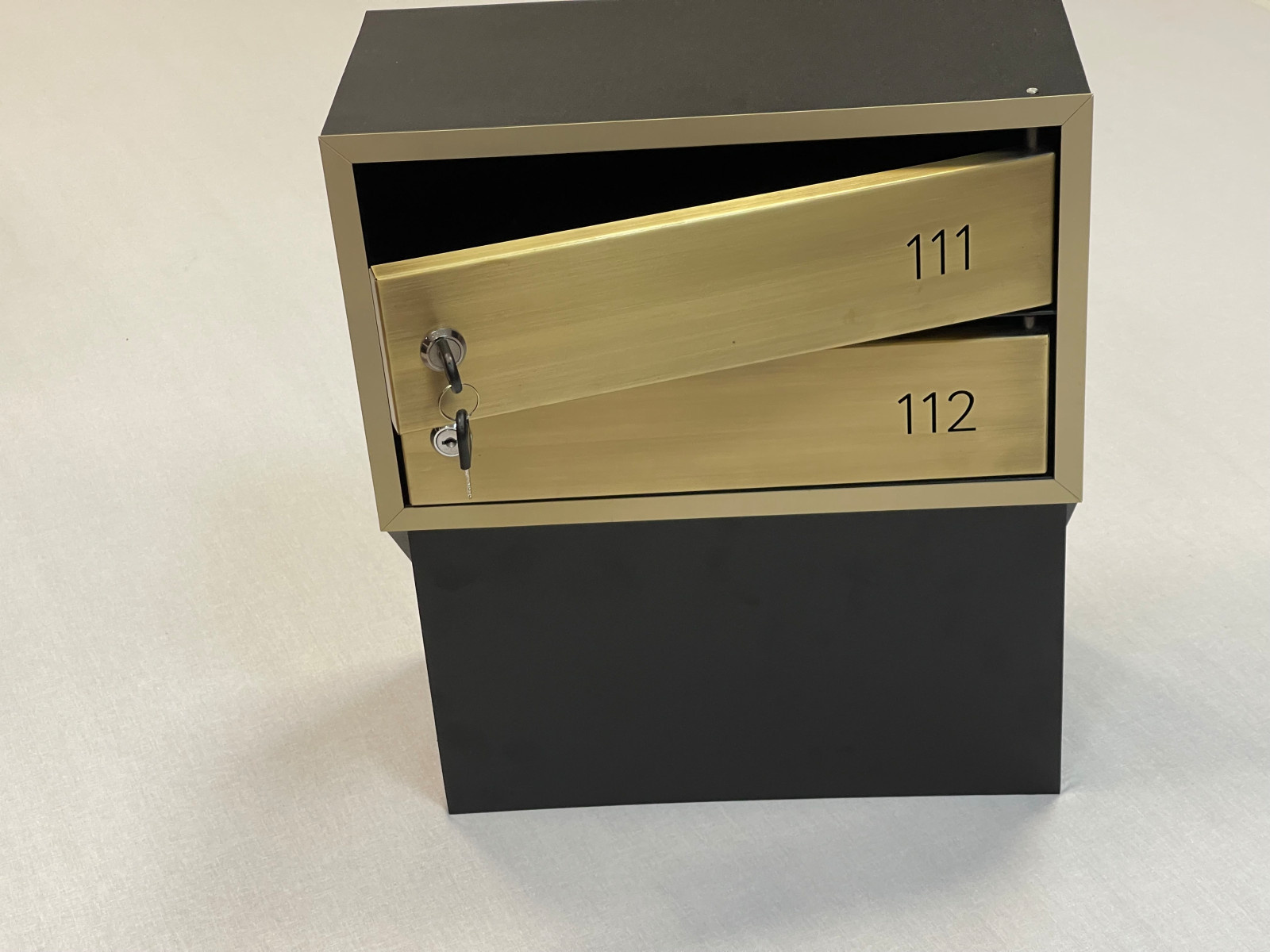 Почтовые ящики для ЖК и БЦ на заказ