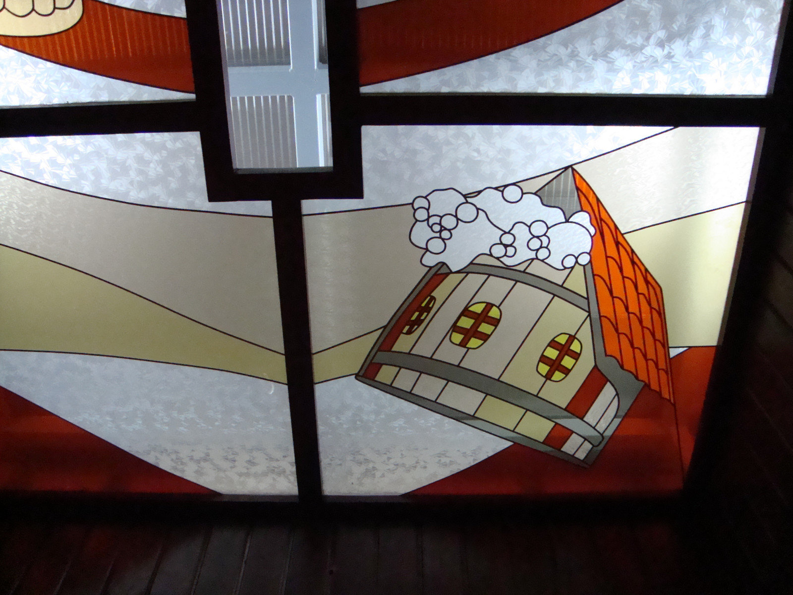 Обложка проекта: Витраж в потолок в пивном ресторане