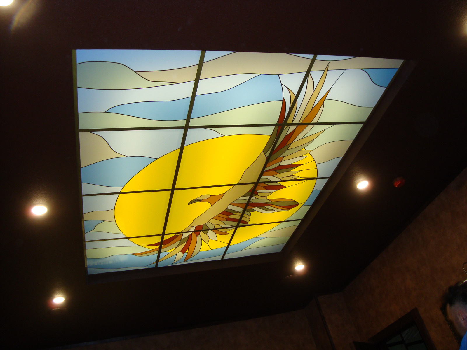 Витраж в потолок