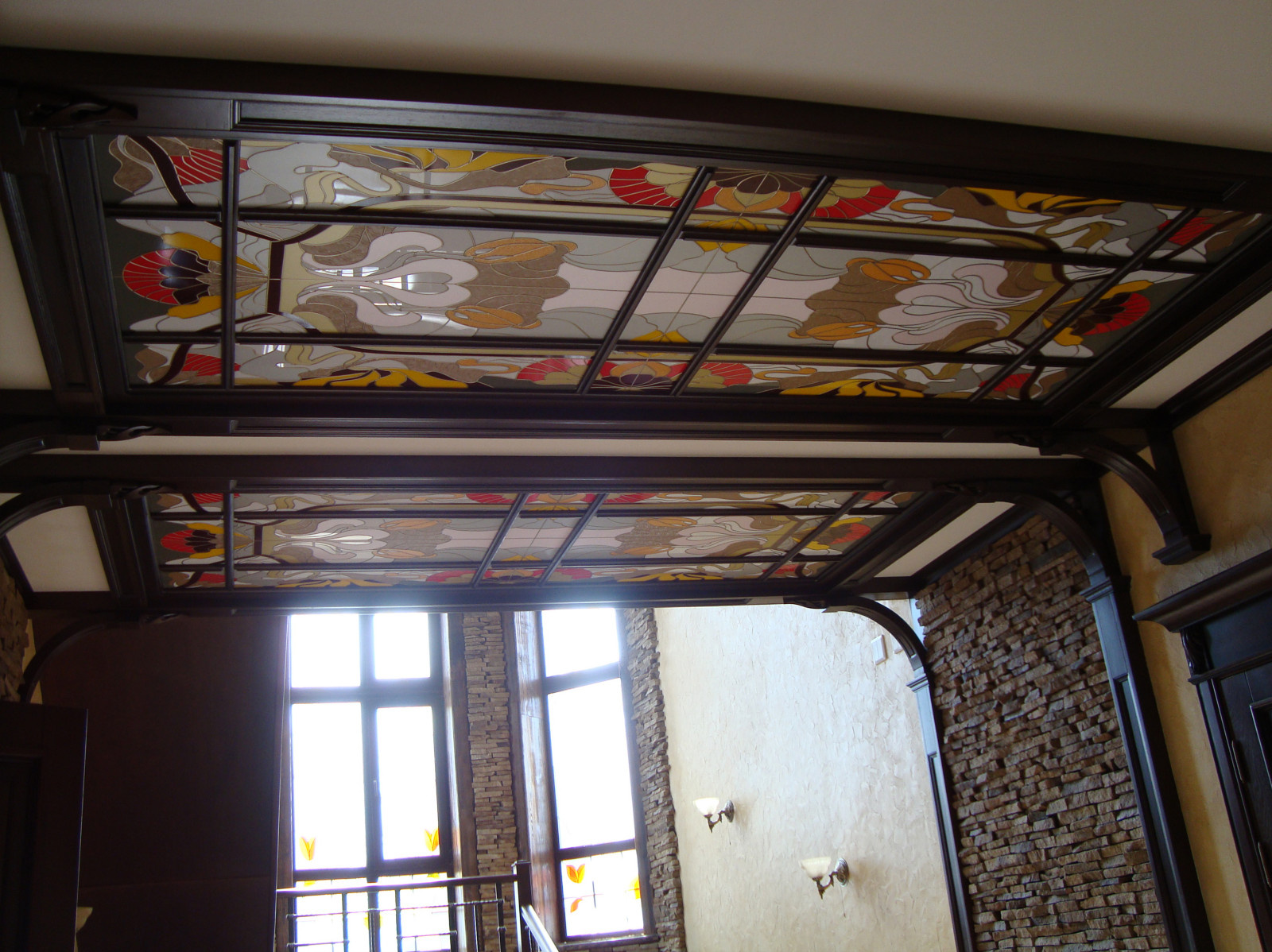 Витраж в потолок