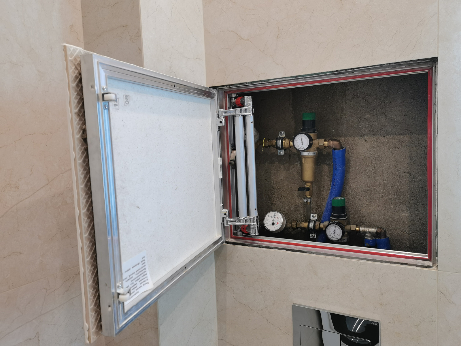 Дизайн интерьера в квартире по ул. Амантая