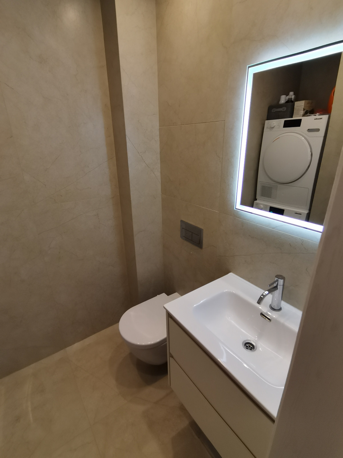 Дизайн интерьера в квартире по ул. Амантая