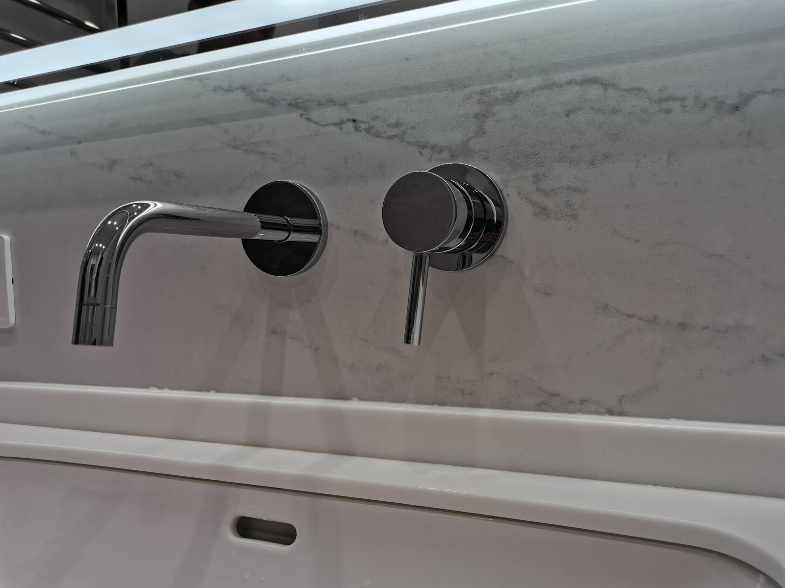 Дизайн интерьера в квартире по ул. Амантая