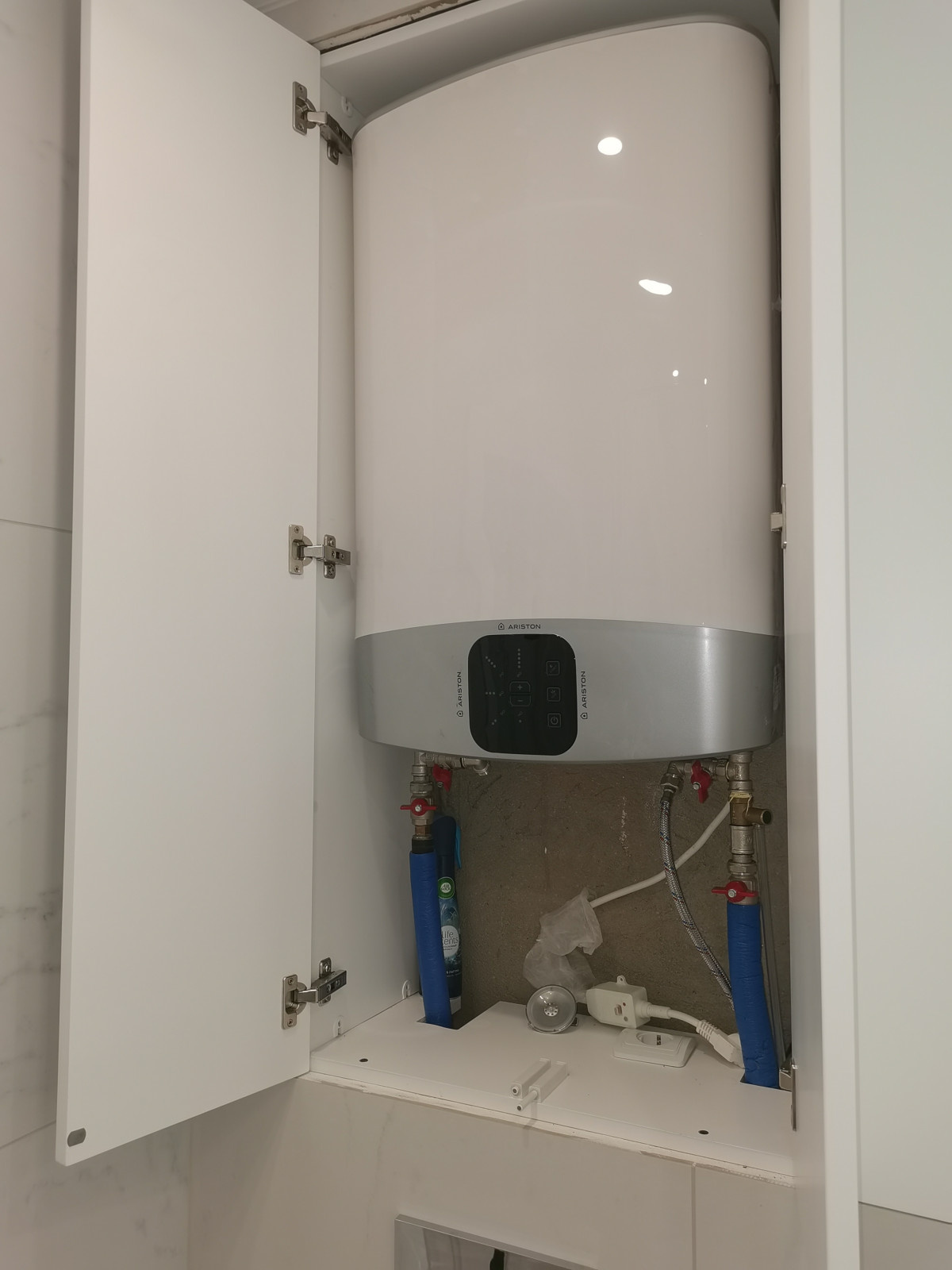 Дизайн интерьера в квартире по ул. Амантая