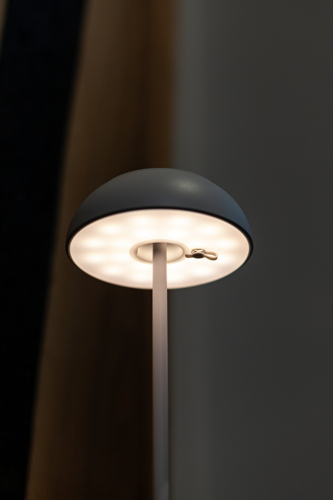 « AXOLIGHT » Итальянская компания дизайнерских светильников