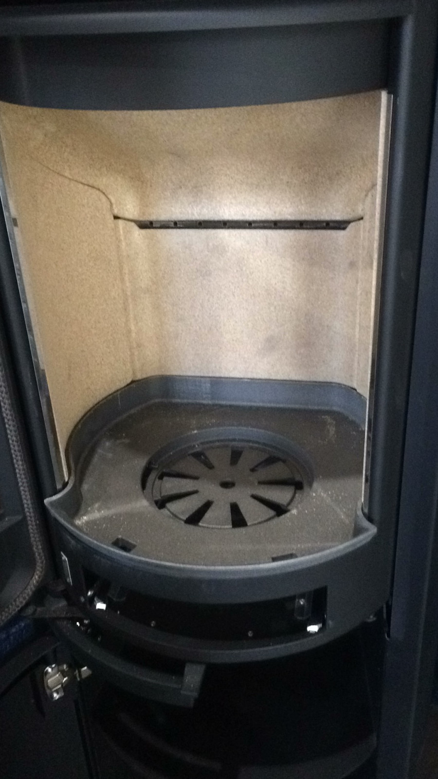 Камин Contura 690 (Швеция), 2021