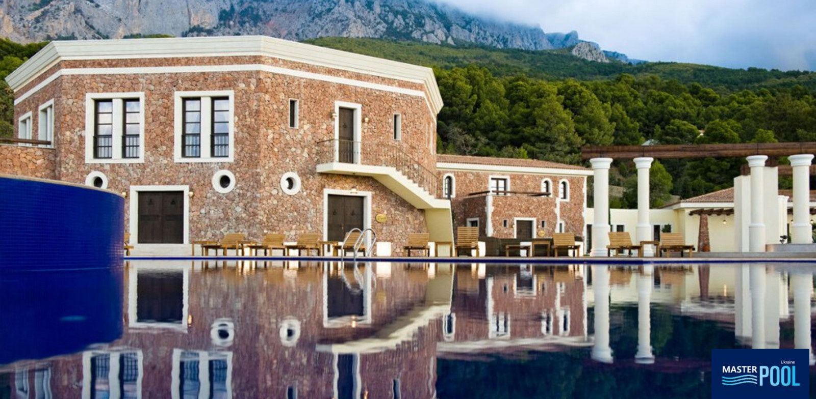 Бассейны под ключ, начиная с 1998 года