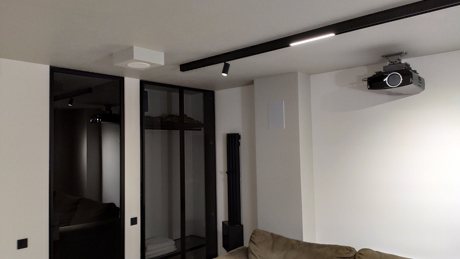 Домашний кинотеатр Петрово-Дальнее