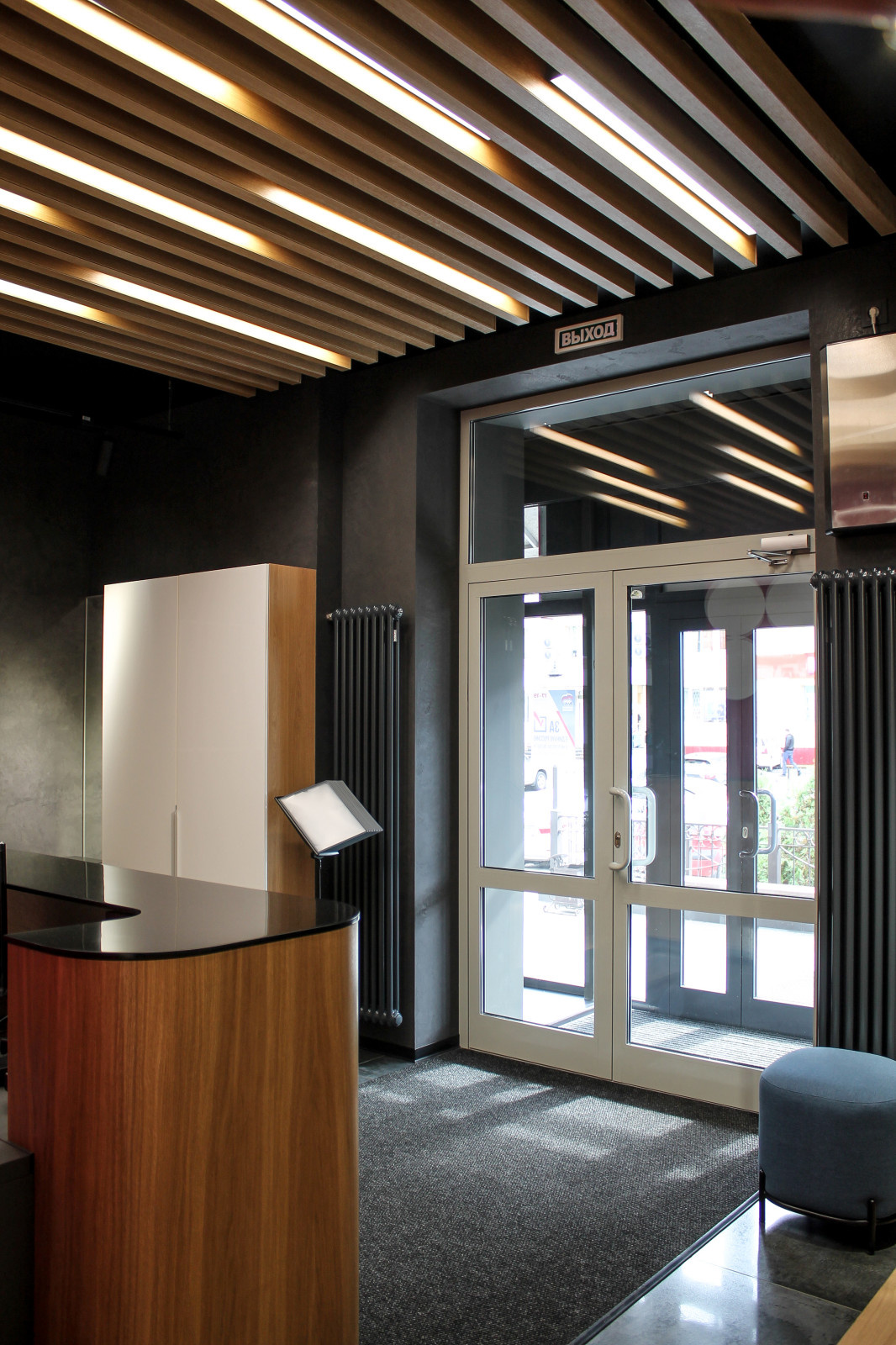 Реализованный проект интерьера для http://dentalbank.ru/