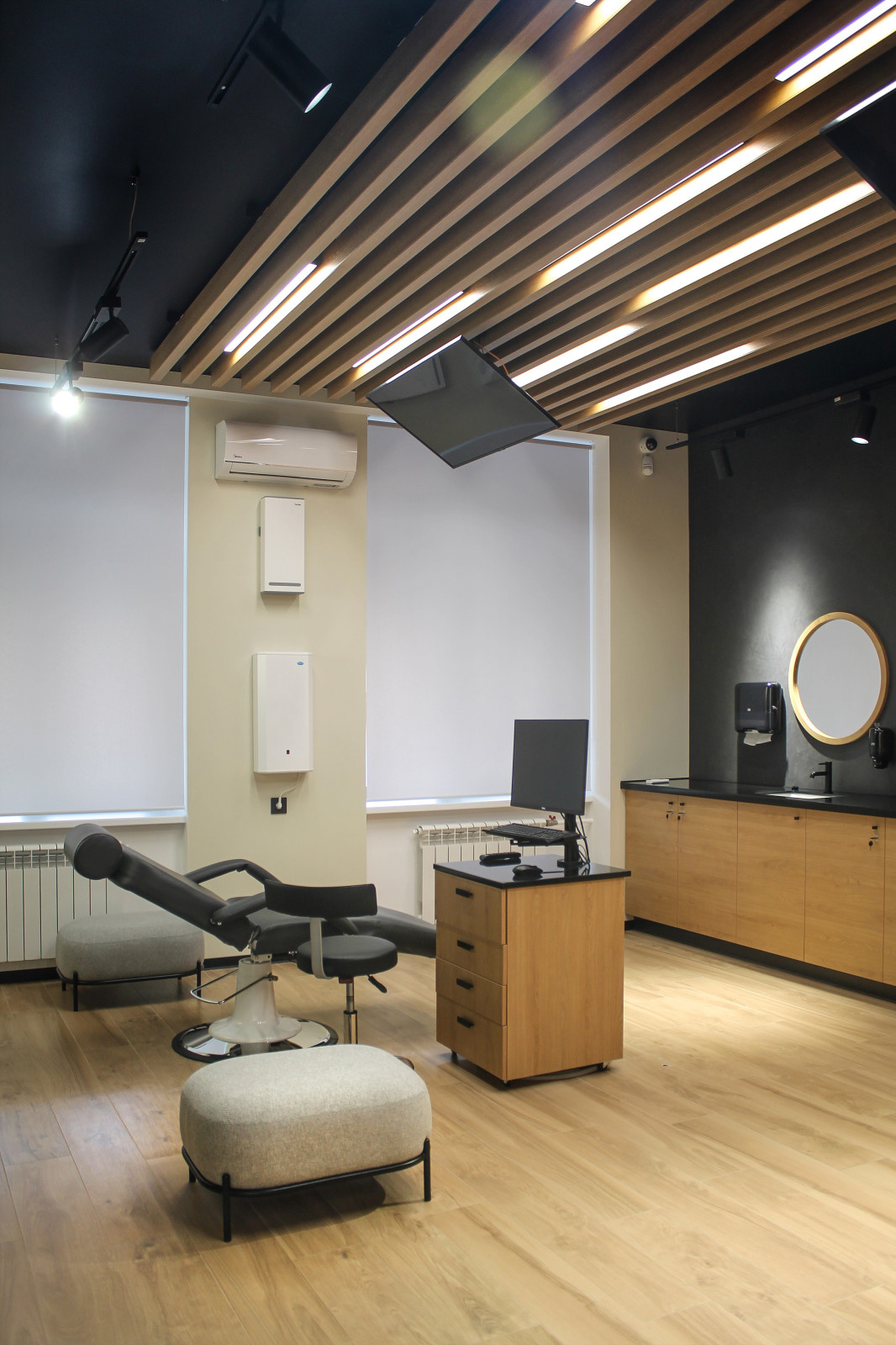 Реализованный проект интерьера для http://dentalbank.ru/