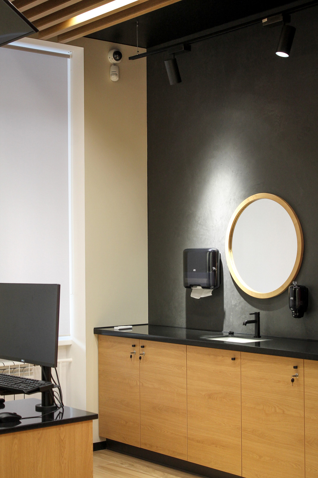 Реализованный проект интерьера для http://dentalbank.ru/