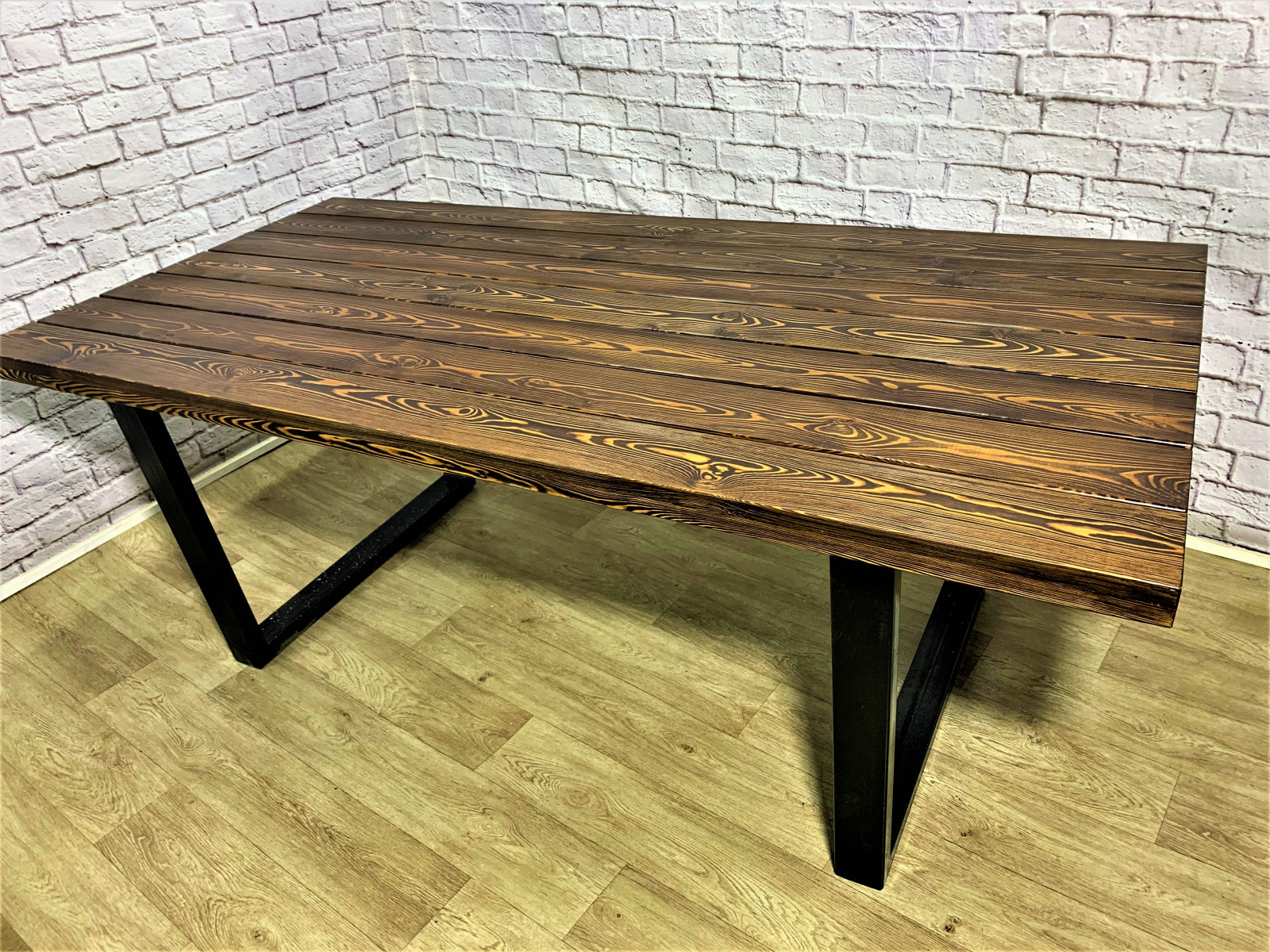 Садовая мебель из массива