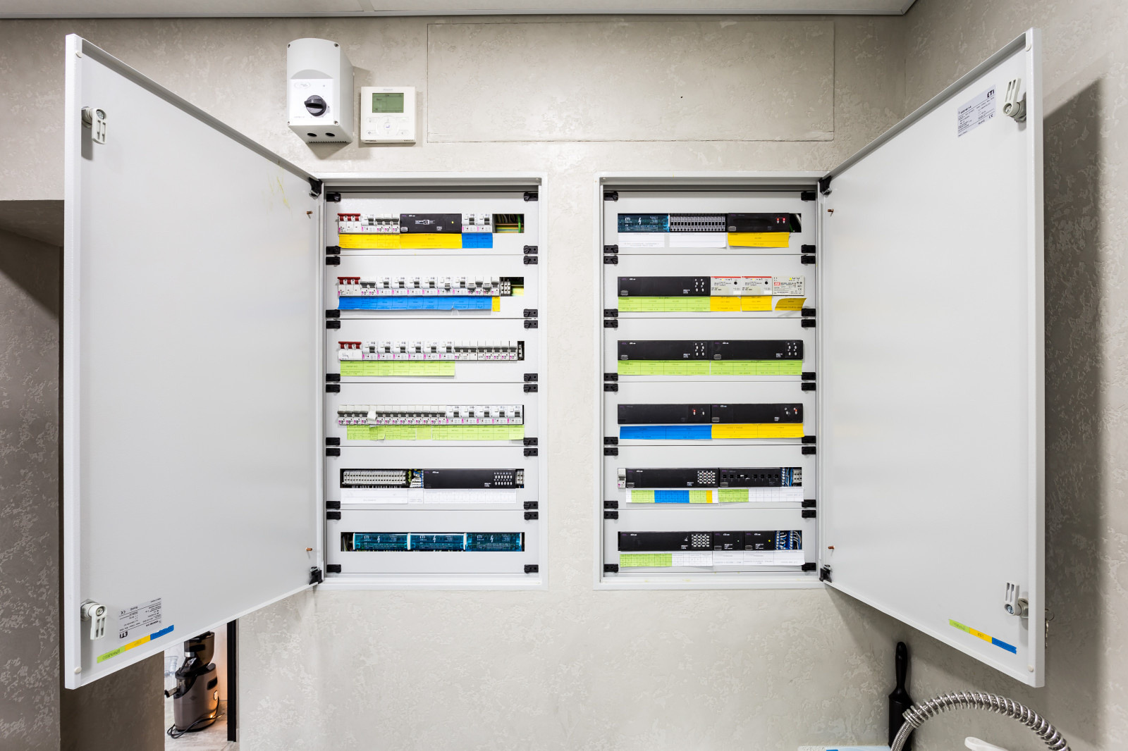 Автоматизация загородного дома в Охта-парке