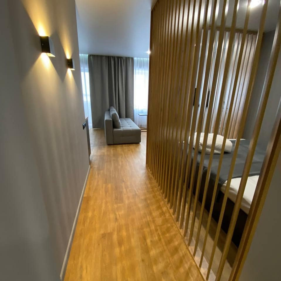 Ремонт студии Мира 9в