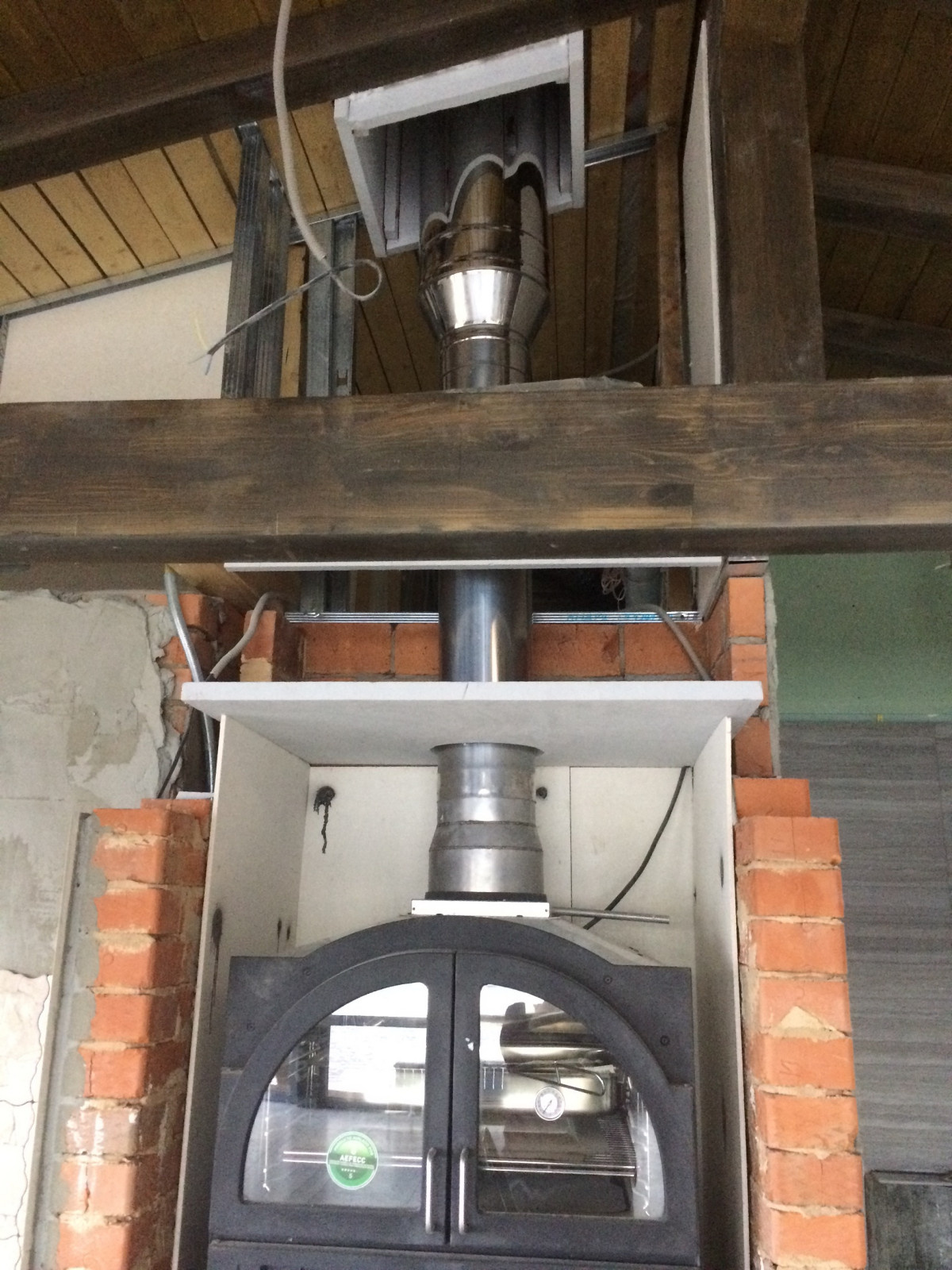 Камин-духовка Hergom Aranda (Испания)