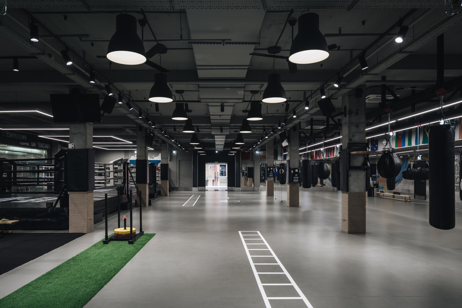 Боксерский клуб для Федерации Бокса, "Пассаж"