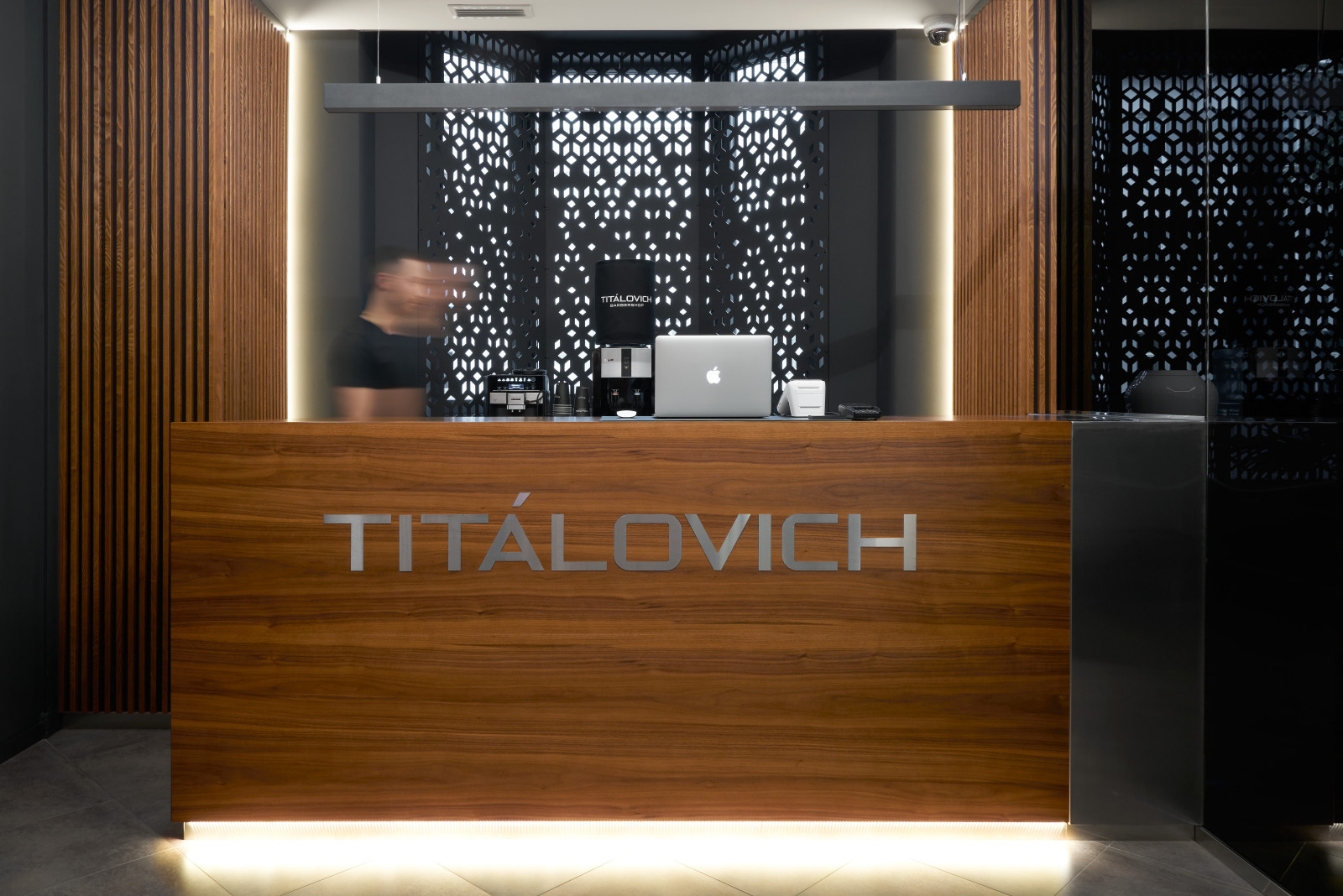 Premium barbershop TITALOVICH