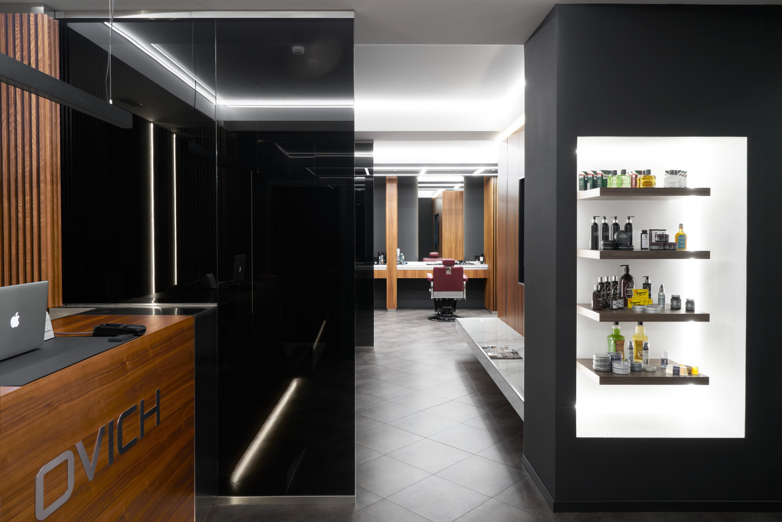 Premium barbershop TITALOVICH