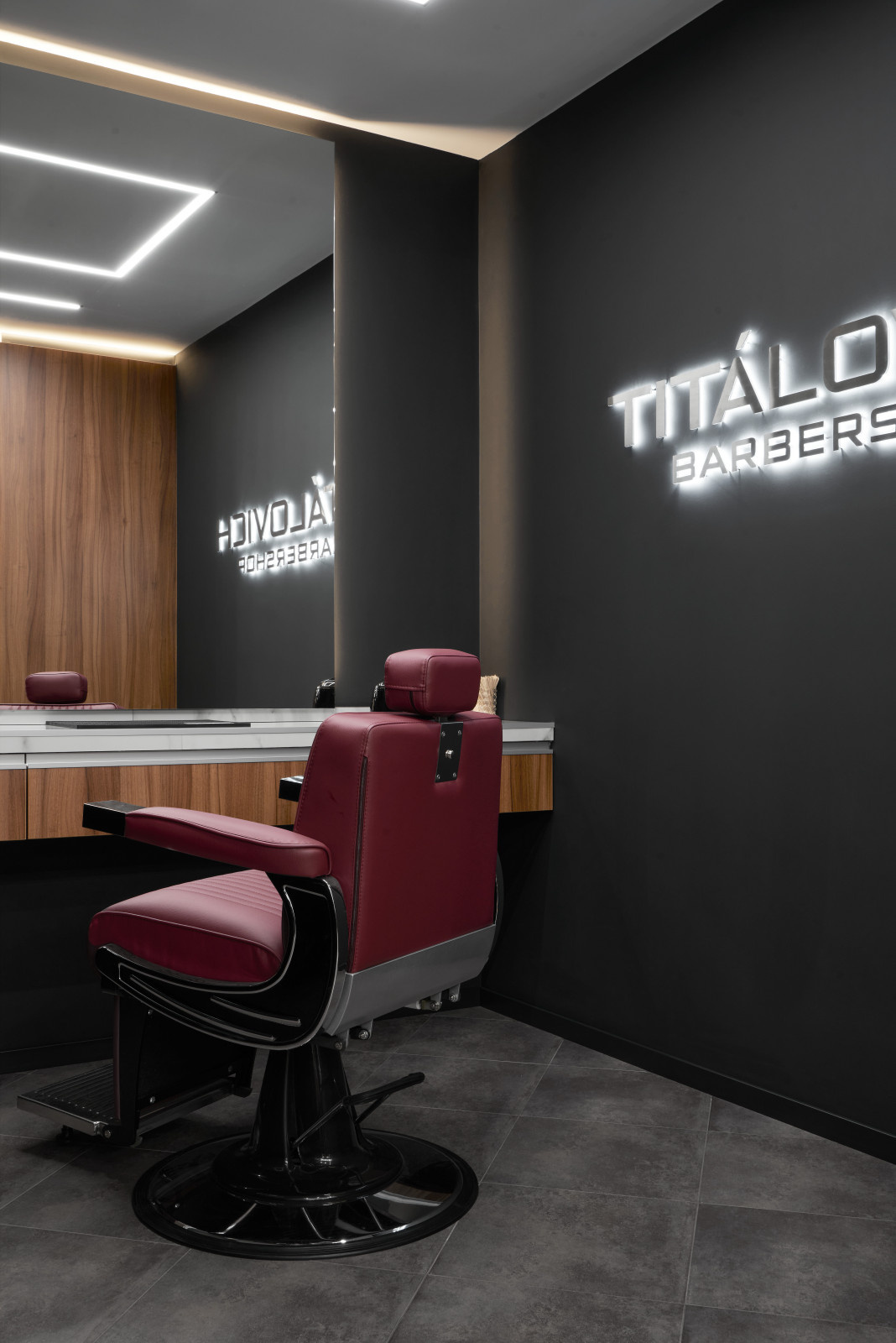 Premium barbershop TITALOVICH