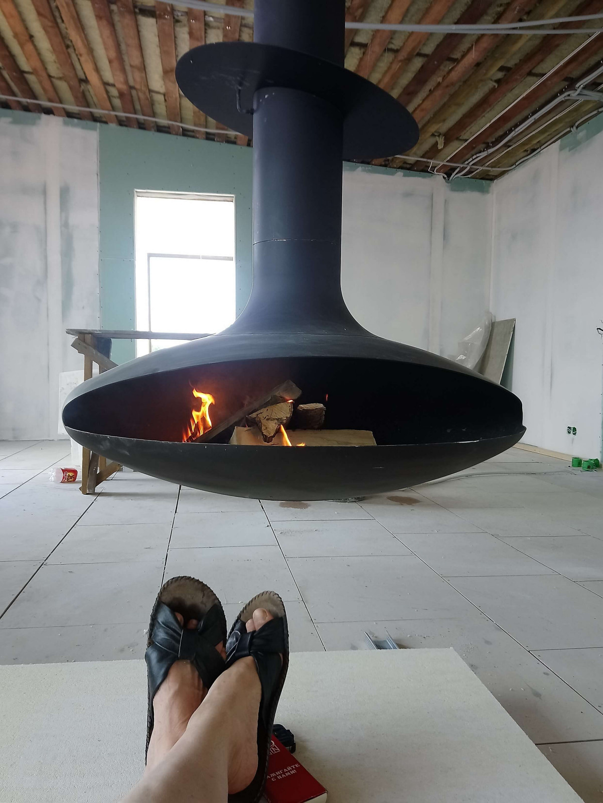 Подвесной камин LOFT-03