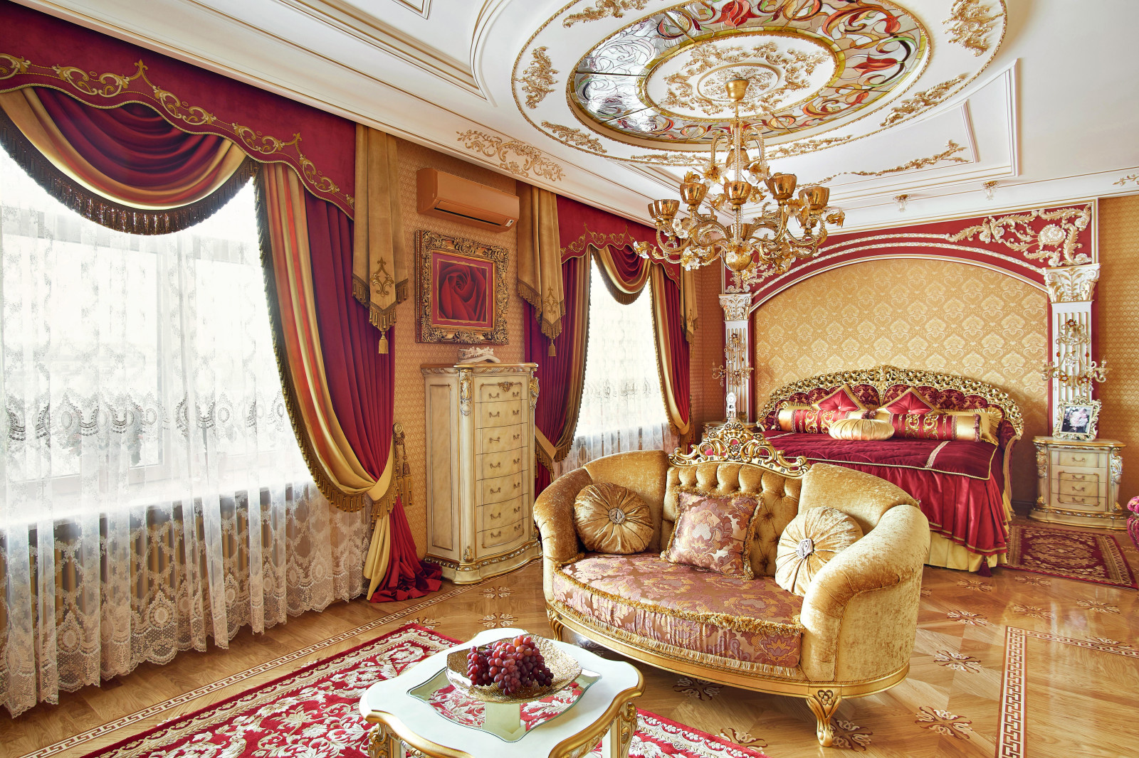 ЛАЙФ ПЛАЗА