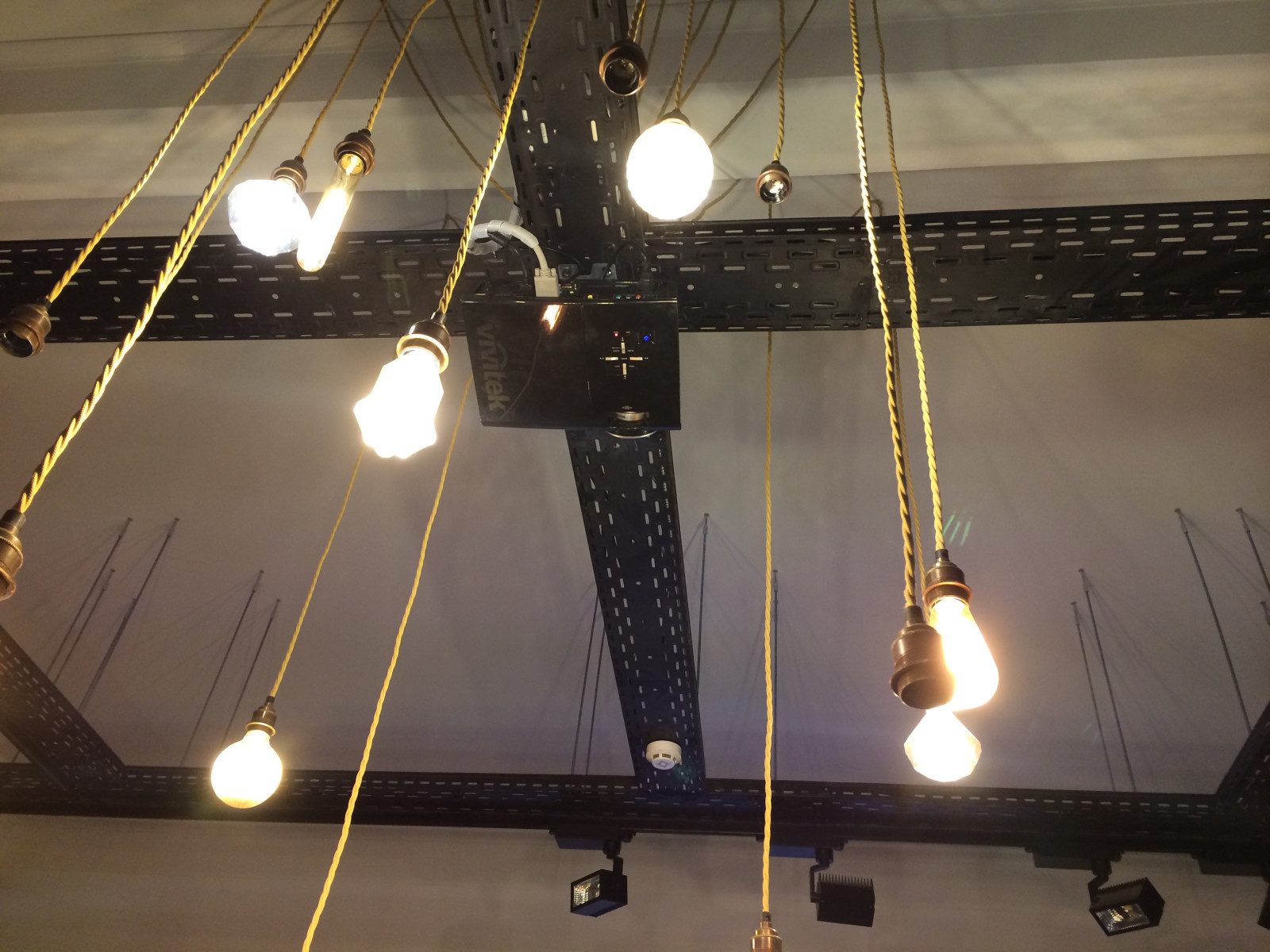 Шоурум студии светодизайна LiDS